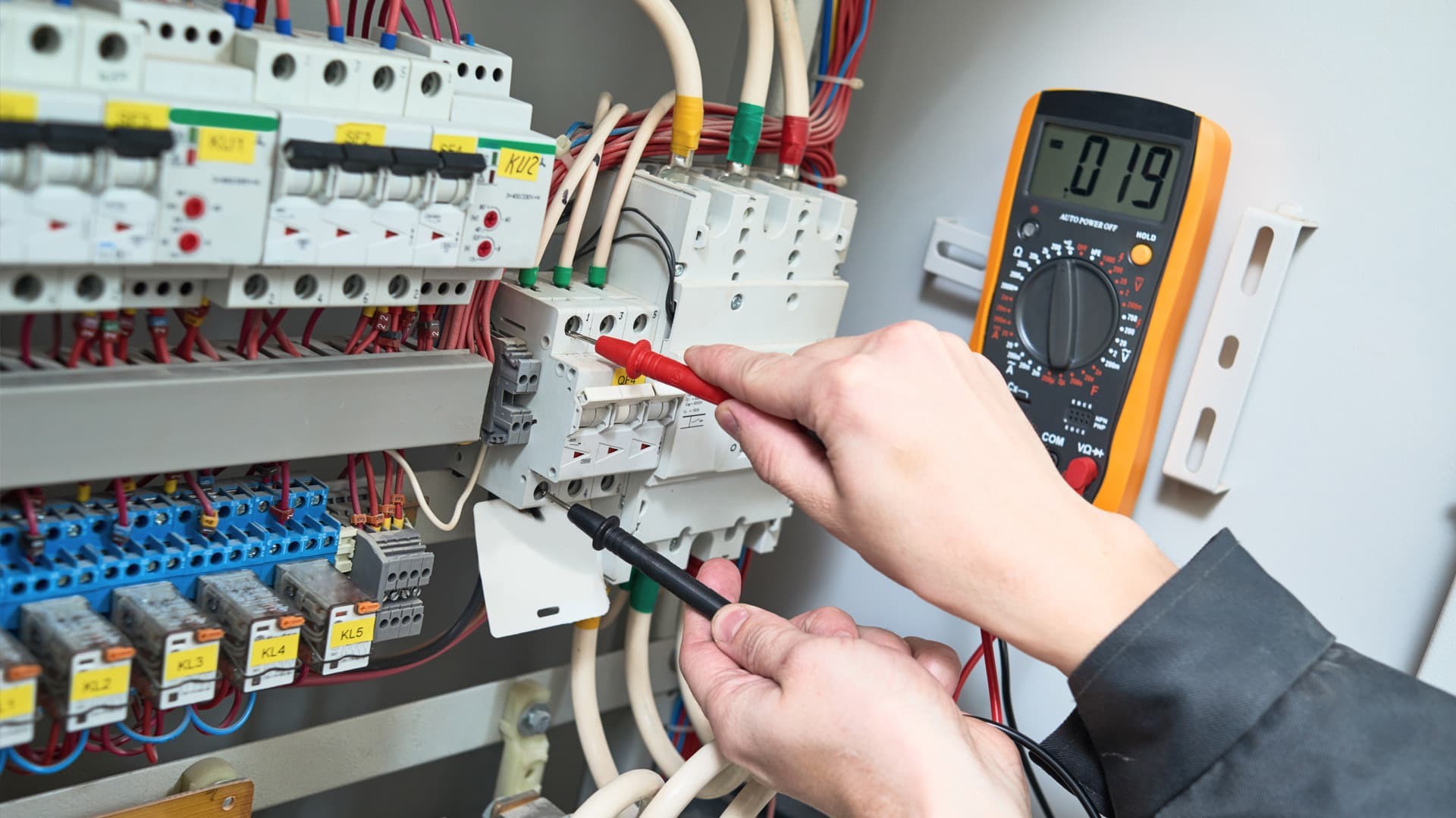 Servicios eléctricos